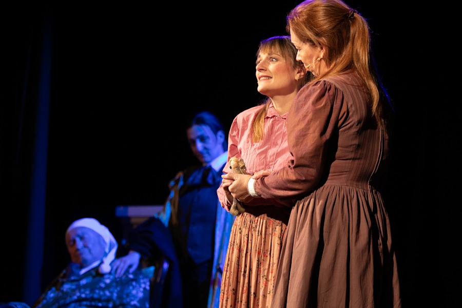 2025_Eine.Weihnachtsgeschichte (7).jpg